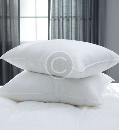 Set of large pillows